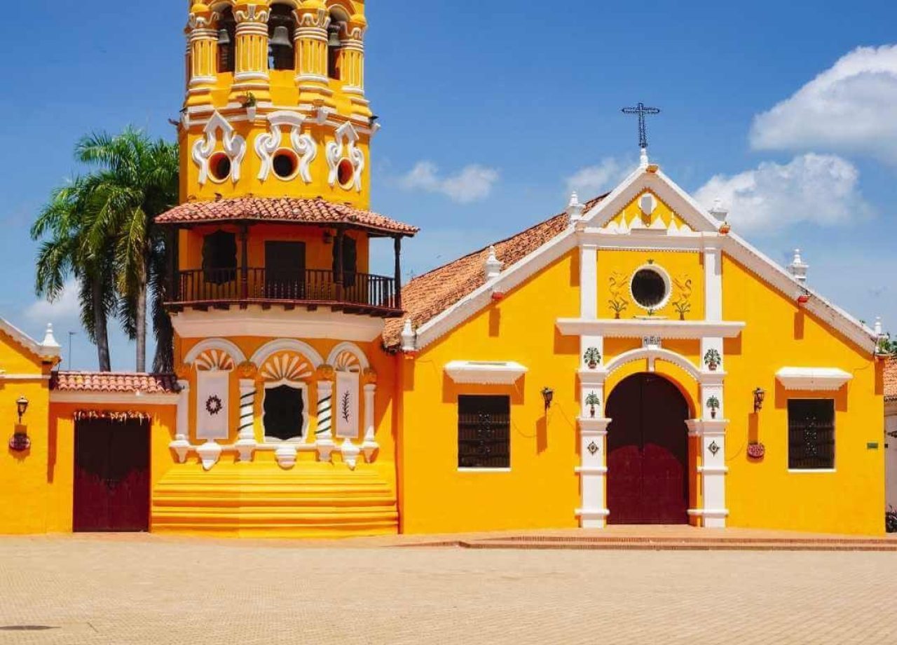 Iglesia-de-Santa-Barbara-Mompox