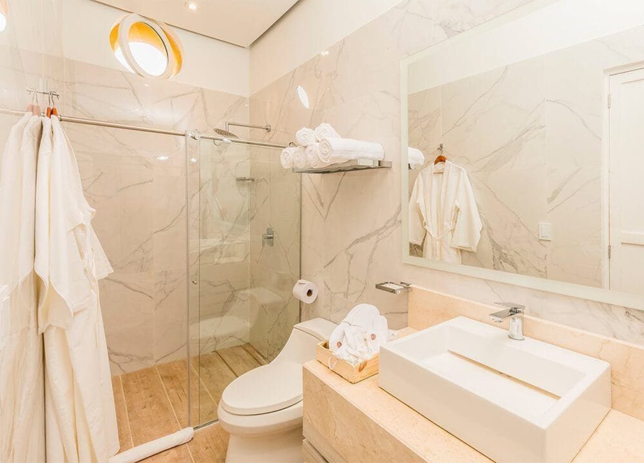 baño-habitacion-hotel-boutique-casa-san-pedro-decameron