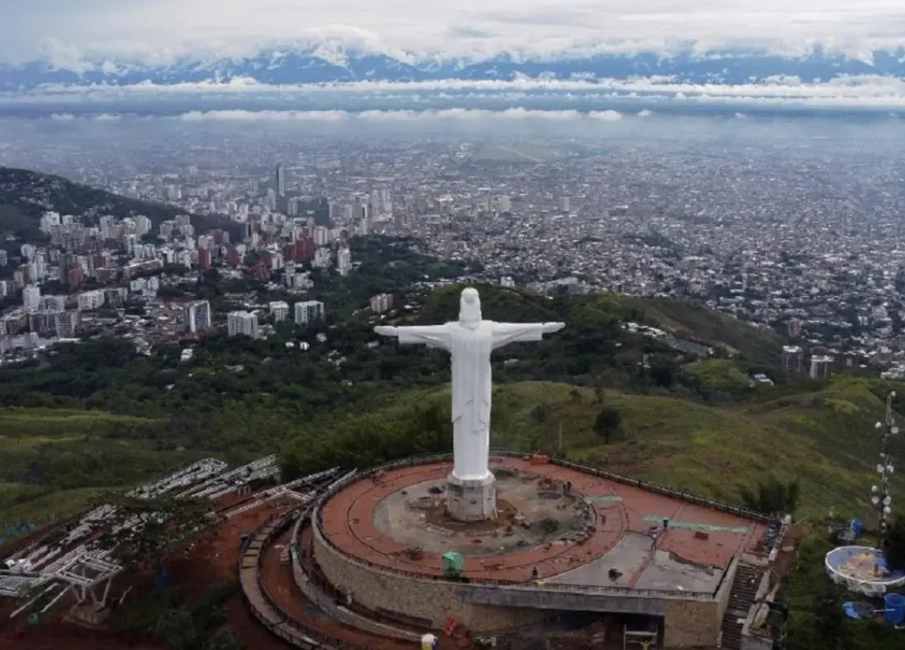 cristo-rey-cali