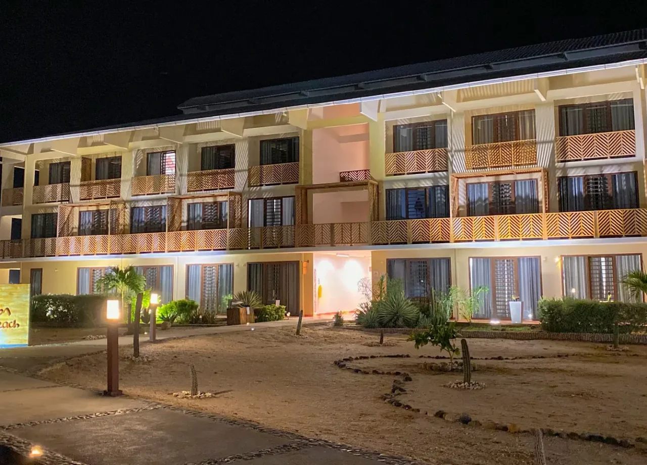 fachada habitaciones bloque hotel wayira beach guajira