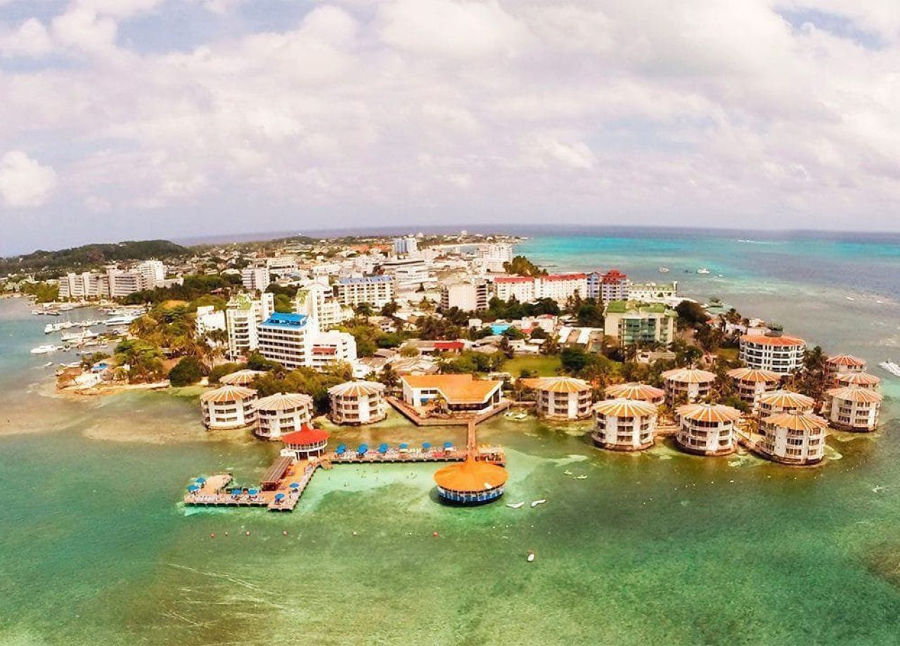 hotel-decameron-aquarium