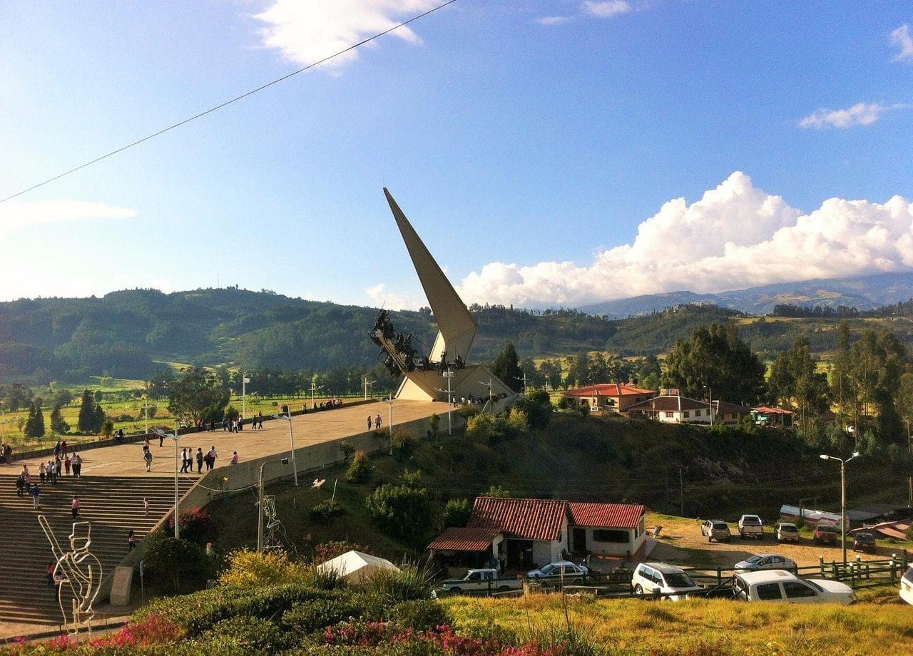 pantano-de-vargas-monumento