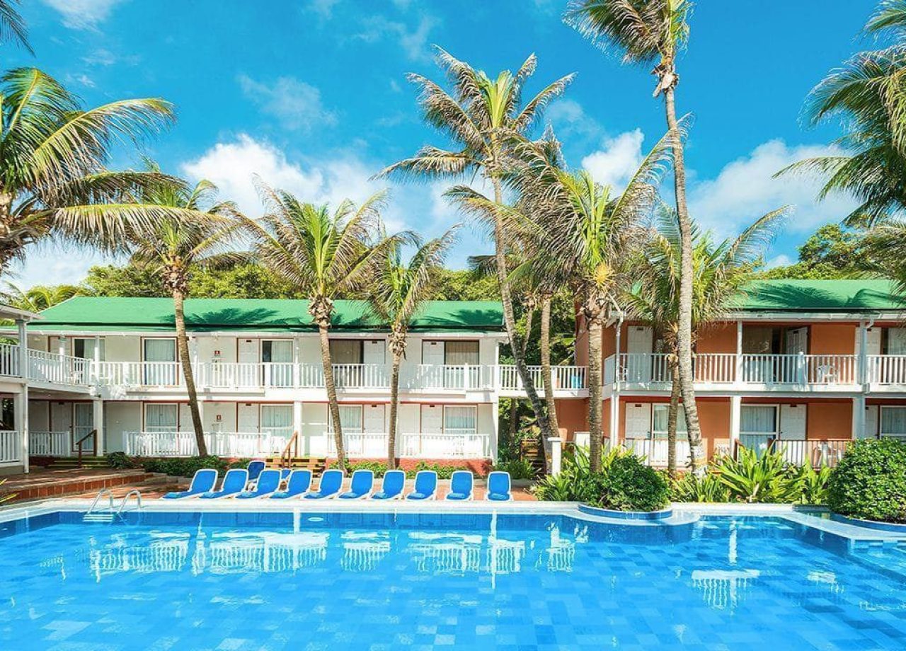 piscina 3-hotel-decameron-san-luis