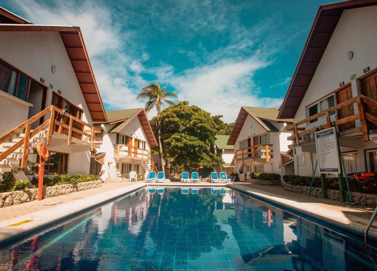 piscina-hotel-decamerón-san-luis