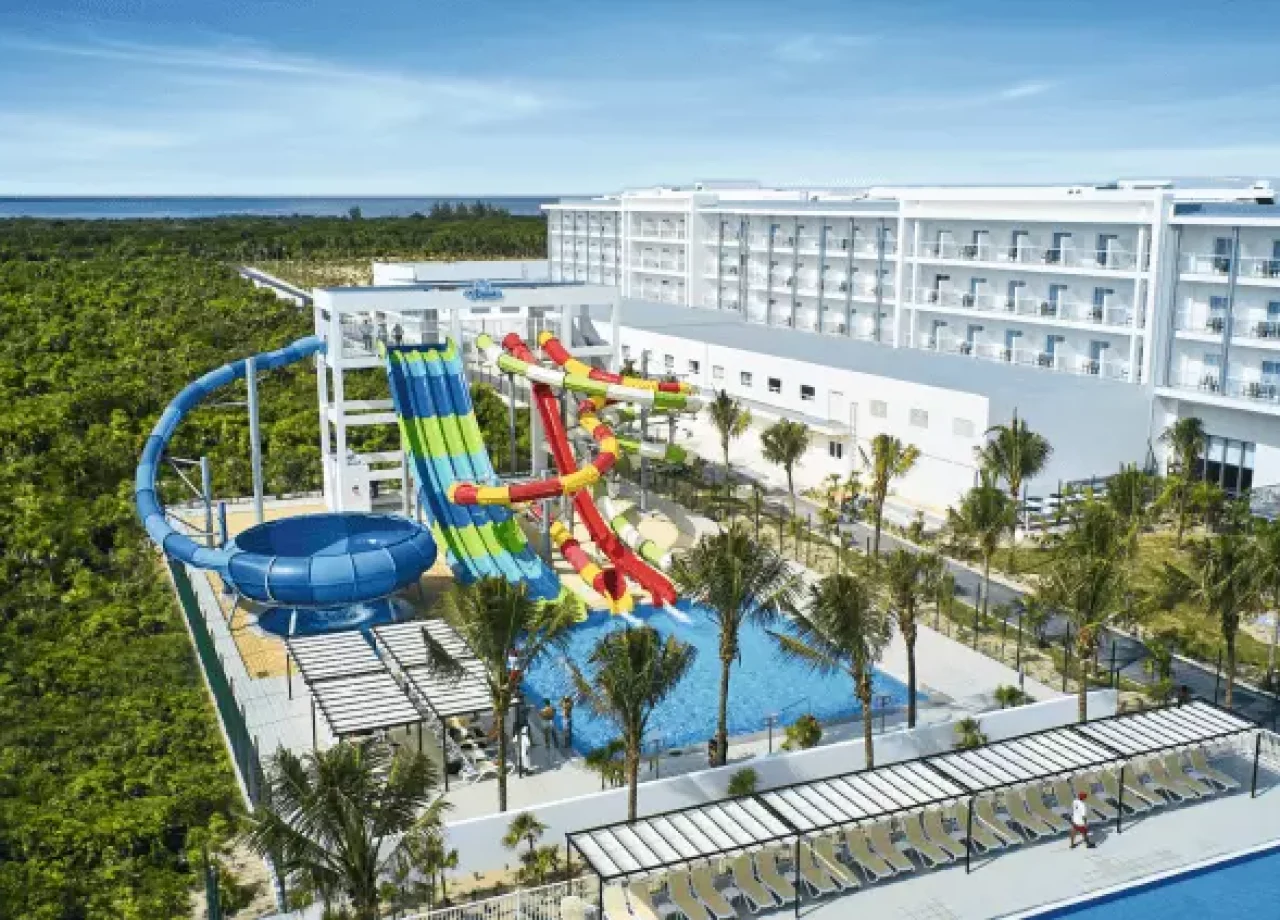 riu-dunamar-01
