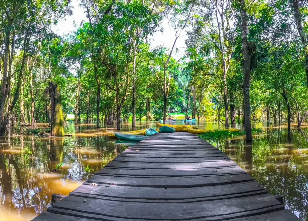 sendero hotel amazon amazonas